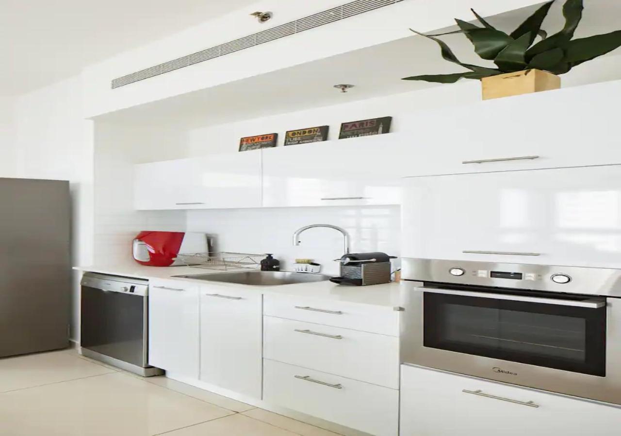 O&O Group- Special Apartment Sea View Luxury Tower Bat Yam Dış mekan fotoğraf