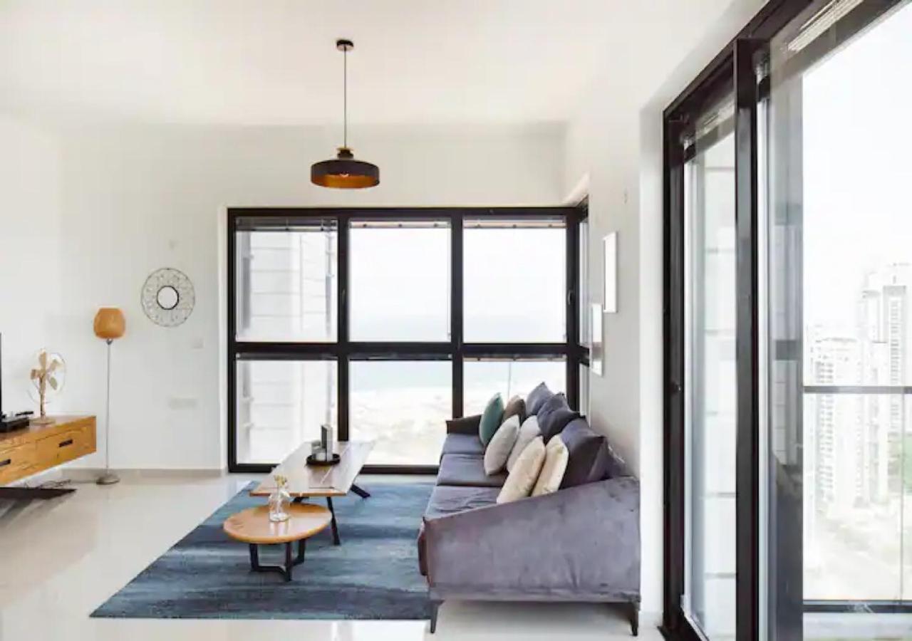 O&O Group- Special Apartment Sea View Luxury Tower Bat Yam Dış mekan fotoğraf