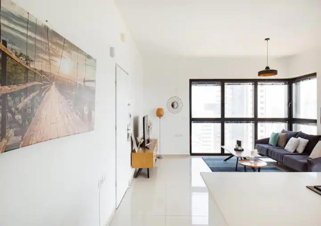 O&O Group- Special Apartment Sea View Luxury Tower Bat Yam Dış mekan fotoğraf